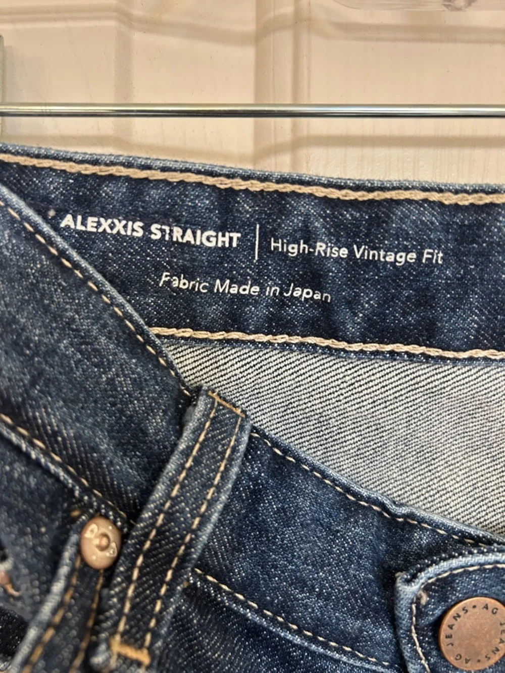 AG Adriano Goldschmied Alexxis Straight Leg High Rise Jeans in Dark Blue Wash 27 - Picture 3 of 12